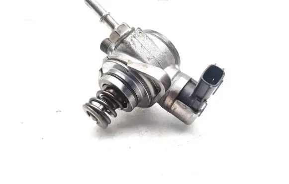 Nissan Pulsar Fuel injection high pressure pump 166307214R H8201437992