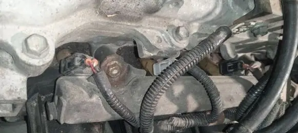 Toyota Auris 150 Fuel main line pipe 2325837010 23258-37010