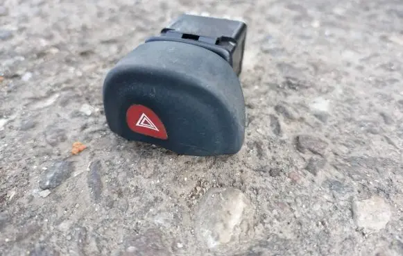 Renault Scenic I Hazard light switch