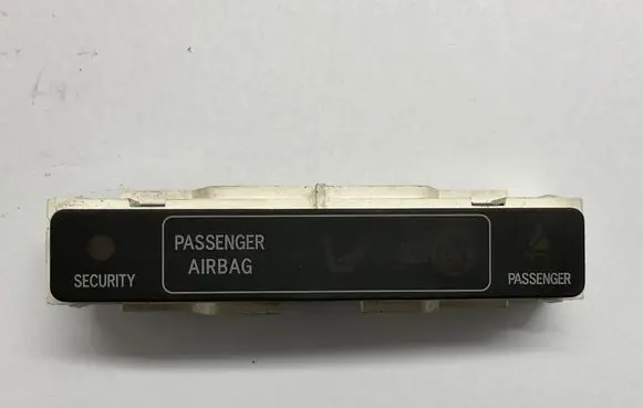 Toyota Avensis T270 Passenger airbag on/off switch 8395005010