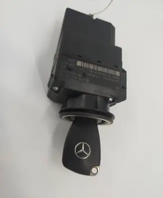Mercedes-Benz Vito Viano W639 Ignition lock 6395450508 33002303 8006141761606182