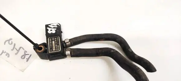 Mercedes-Benz C AMG W204 Exhaust gas pressure sensor A0061534928 0281002823