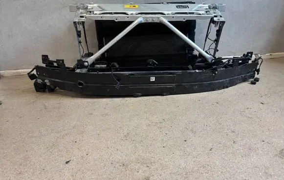 BMW iX Radiator support slam panel 8475354 7935173 8666817