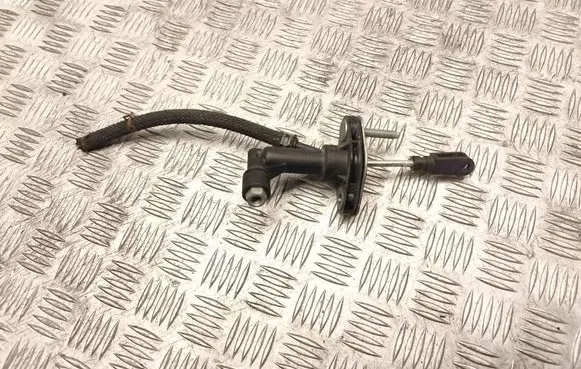 Mazda 6 Clutch master cylinder GS1J41400 KE0470