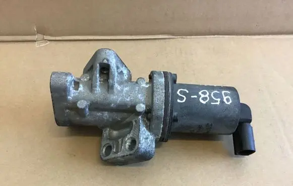 KIA Sorento EGR valve 284104A100