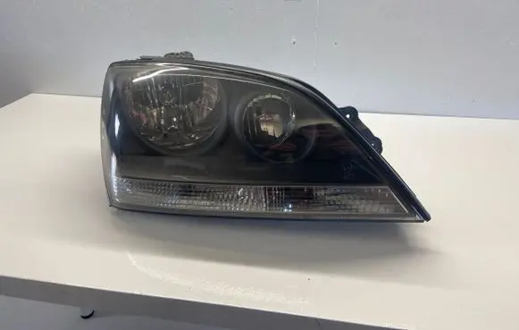 KIA Sorento Headlight/headlamp