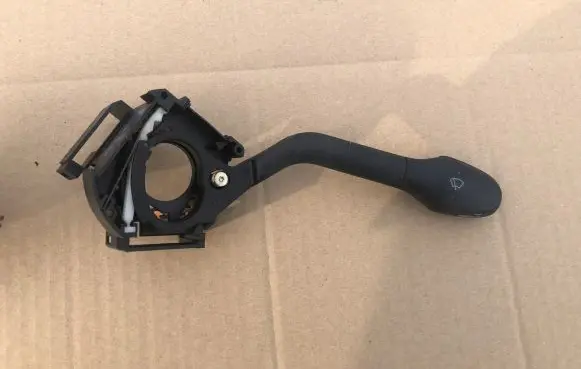 Volkswagen Polo III 6N 6N2 6NF Wiper control stalk 6N0953503D