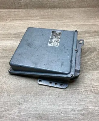 Mercedes-Benz E W210 Engine control unit/module ECU A0225453932 0281001620