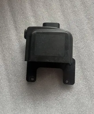 Suzuki Swift III Distronic sensor radar 3394381S02