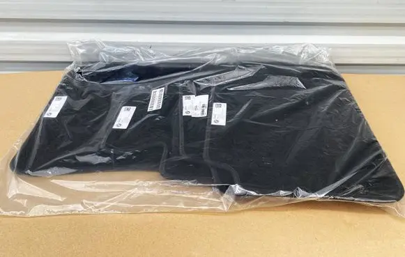 BMW M8 F91 F92 G14 G15 Car floor mat set 8096737