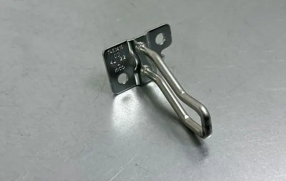 BMW 3 G20 G21 Loading door lock loop/hook striker 7453416