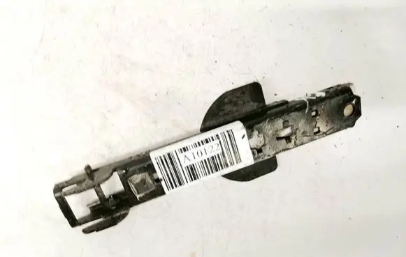 Audi A4 S4 B5 8D Seat belt adjustment rail 