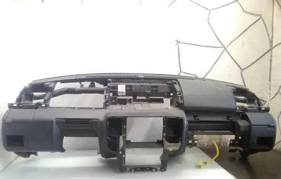 Nissan X-Trail T30 Dashboard