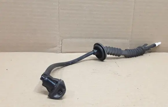 Toyota RAV 4 (XA40) Rear window washer spray nozzle 