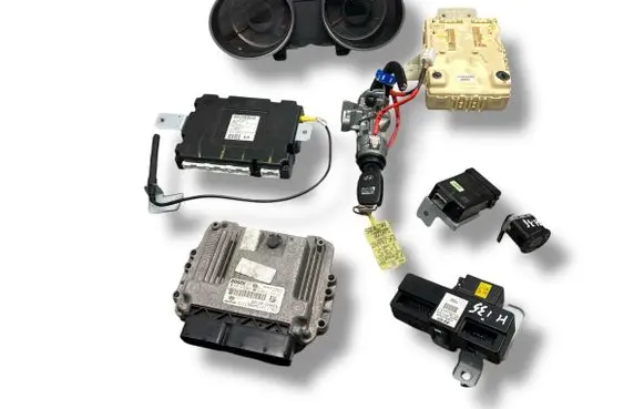 Hyundai ix35 Engine ECU kit and lock set 391202A001 910162Y420 958002S500