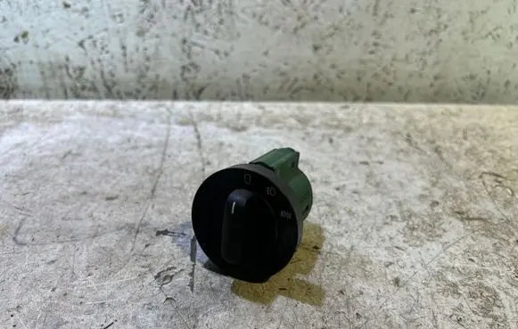BMW 5 E39 Light switch 6901342