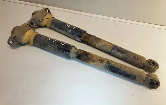 Rear shock absorber/damper