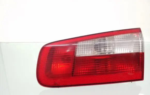 Renault Laguna II Tailgate rear/tail lights 8200002476