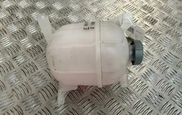 Hyundai Tucson IV NX4 Coolant expansion tank/reservoir 25430P0000