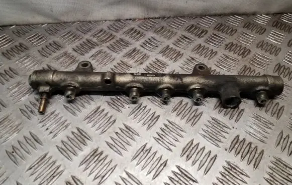 Fuel main line pipe