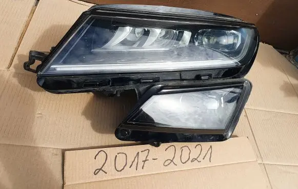 Skoda Kodiaq Headlight/headlamp 566941015E