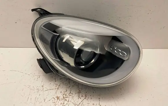 Fiat 500X Headlight/headlamp 00519784150 04K7T2
