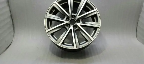 Audi A1 R17 alloy rim 8X0601025
