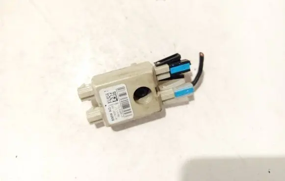 BMW 5 GT F07 Antenna control unit 911826106 21367510