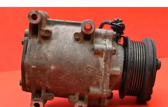 Ford Mondeo Mk III Air conditioning (A/C) compressor (pump) 1S7H-19D629-CD