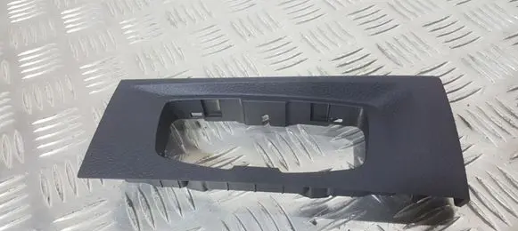 BMW 1 F20 F21 Headlining lighting console trim 9211306 178064