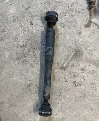 Land Rover Discovery 3 - LR3 Front prop shaft 