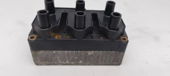 Volkswagen Transporter - Caravelle T4 High voltage ignition coil 021905106C EBE18 880195