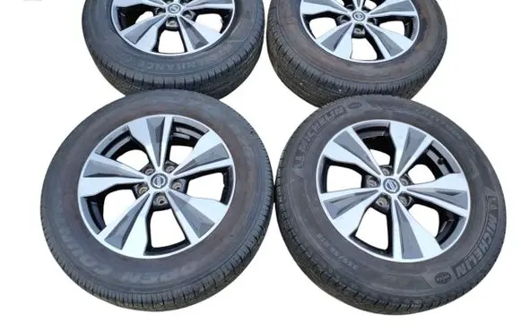 Nissan Murano Z52 R18 alloy rim 