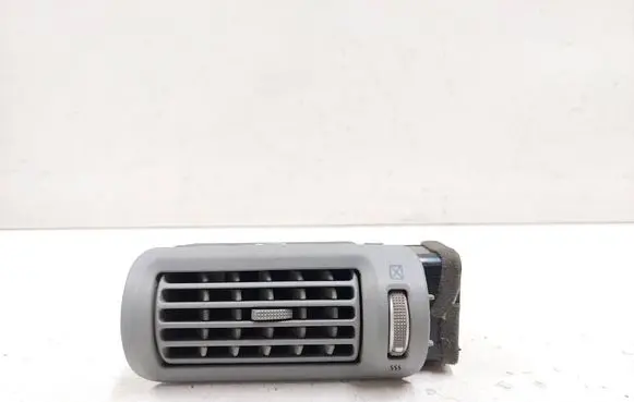 Hyundai Santa Fe Dashboard side air vent grill/cover trim 970502B100 U0446848