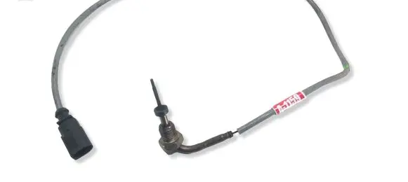 Volkswagen PASSAT B8 Exhaust gas temperature sensor 04L906088BL