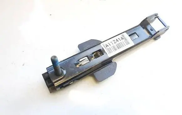 Volkswagen Touareg I Seat belt adjustment rail 7L0857819F