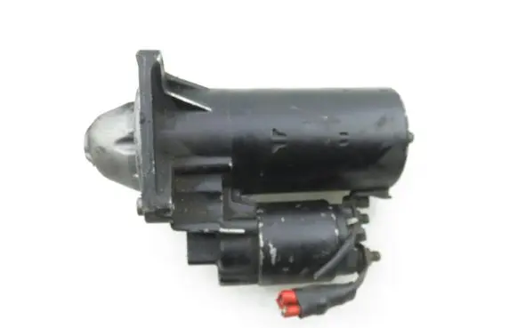 Opel Zafira B Starter motor STX200011