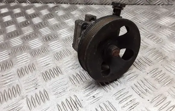 Hyundai Trajet Power steering pump 571003A200 YSBH20