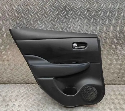 Nissan Leaf II (ZE1) Rear door card panel trim 829235SH0A