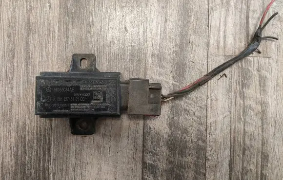 Chrysler Town u0026 Country V Tire pressure sensor 56053034AE 5WY8302 A0018275101