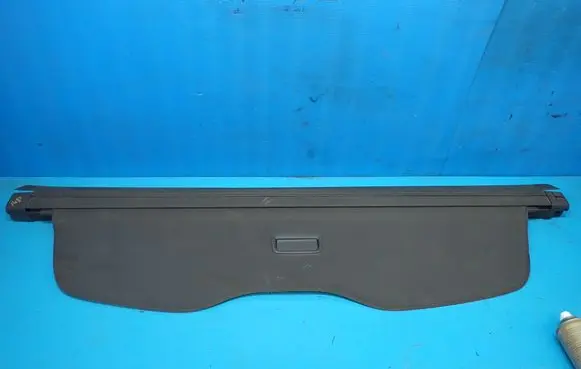 Volkswagen Touareg I Parcel shelf load cover 7L6867773K
