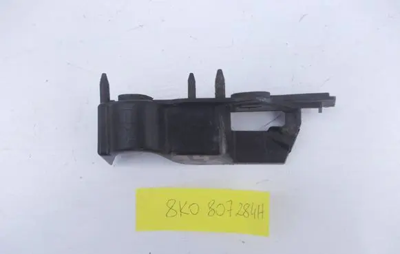 Audi A4 S4 B8 8K Front bumper mounting bracket 8K0807284H