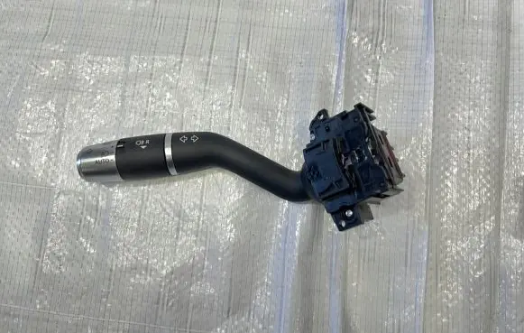 Land Rover Discovery Sport Indicator stalk