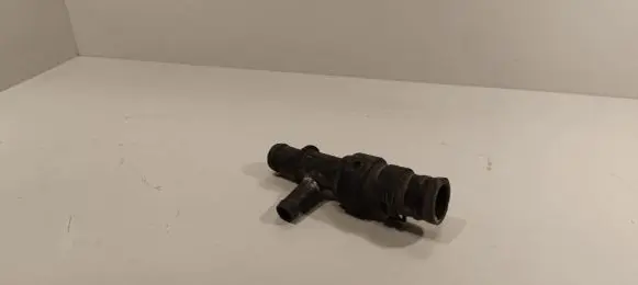 Nissan Navara D40 Engine coolant pipe/hose