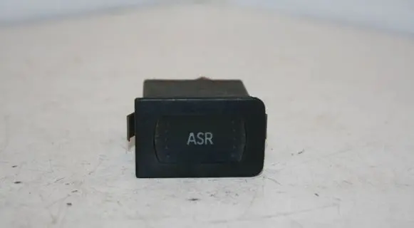 Traction control (ASR) switch