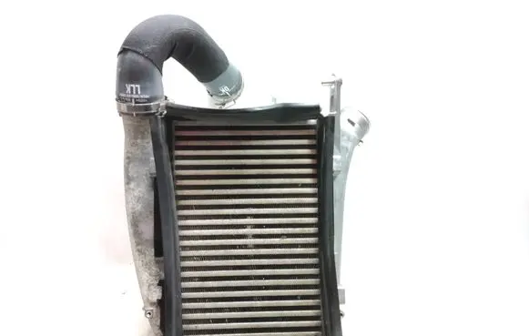 Audi RS6 C8 Intercooler radiator JD1271006880 4K0145A56 4K0145806B
