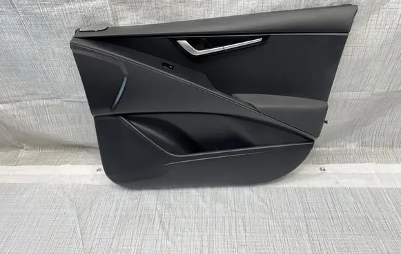 KIA Niro Front door card panel trim