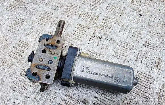 Mercedes-Benz S W221 Seat adjustment motor 0390203255 907392100