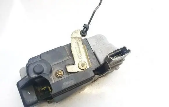 Citroen Xsara Picasso Rear door lock 