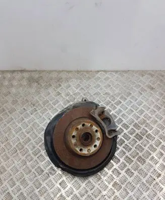 Volkswagen Tiguan Rear wheel hub 3C0505435